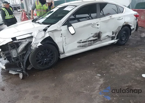 2014 Nissan Altima 2.5/2.5 S/2.5 Sl/2.5 Sv z USA, uszkodzony, nr VIN 1N4AL3AP8EN334768